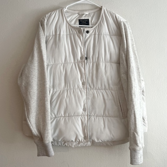 Abercrombie & Fitch Jackets & Blazers - Abercrombie & Fitch Puffer Bomber